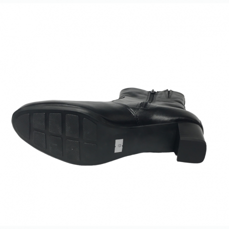 Talvised poolsaapad keskmise kontsaga Vitas Laiks B-135/1