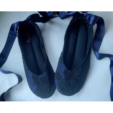 Laget på bestilling - håndlagde tøfler Dark Blue lace