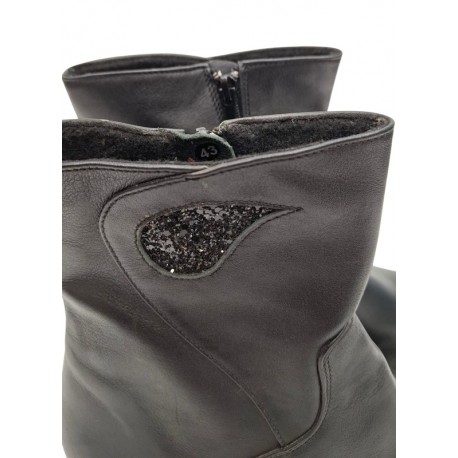 Schwarze Herbst-/Frühlingsstiefeletten Vitas Laiks B-977