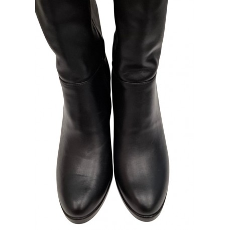 Schwarze Winterstiefel mit hohen Absätzen Vitas Laiks S-111