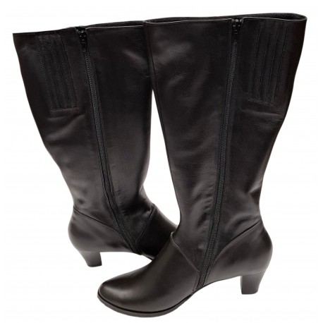 Große Damen-Winterstiefel mit breiter Spitze Vitas Laiks S-145