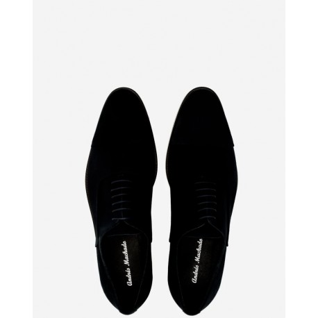 Eleganter Herrenschuh aus marineblauem Veloursleder. 5967SERRAJEINGLESMARINO47