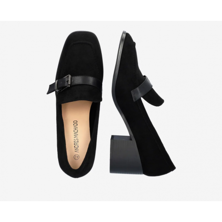 Schwarzer Loafer mit Absatz aus Kunstveloursleder