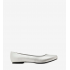 Classic ballet flats in soft silver. AM539