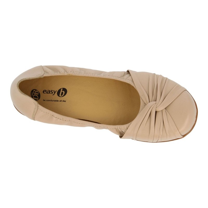 extra wide women's flats